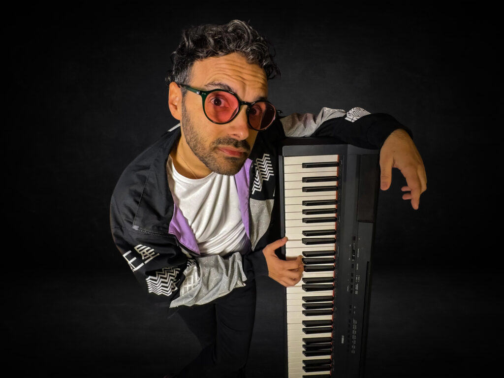 Germán Coppola, musico y compositor argentino, pianista, cantante